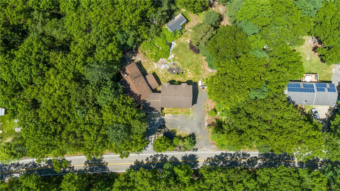 871 Read School House Road Coventry, RI 02816 - Photo 2 of 41