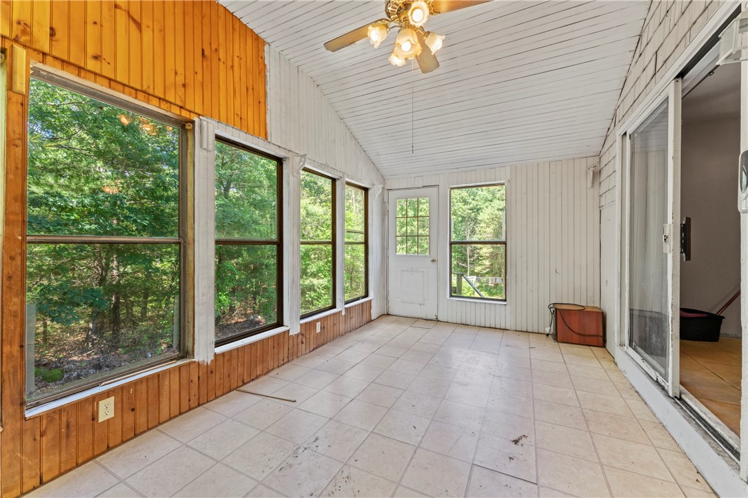 871 Read School House Road Coventry, RI 02816 - Photo 27 of 41