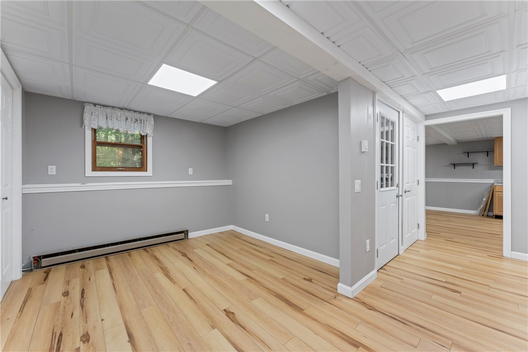 871 Read School House Road Coventry, RI 02816 - Photo 30 of 41