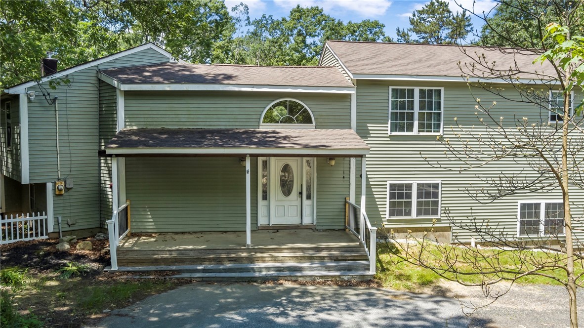 871 Read School House Road Coventry, RI 02816 - Photo 5 of 41