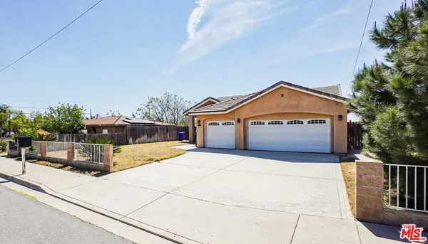 $749,000 | 16051 Los Cedros Avenue, Fontana, CA 92336
