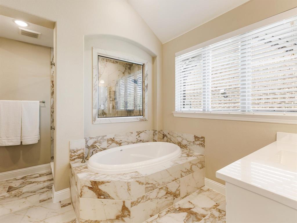 3721 Maxdale Drive Prosper, TX 75078 - Photo 17 of 40 Gallery Image 17