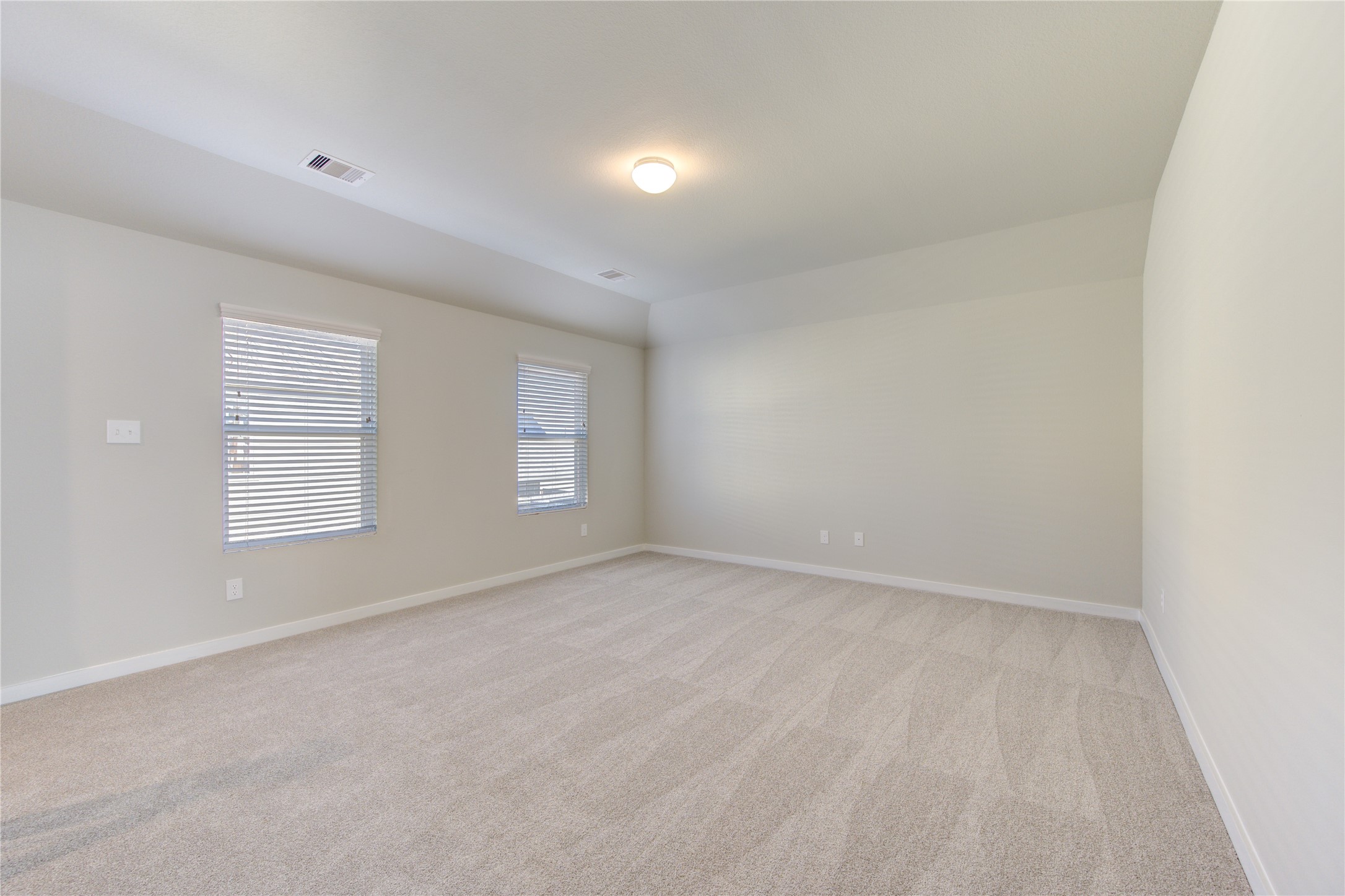 2623 Finley Lane Rosenberg, TX 77471 - Photo 29 of 49 a view of an empty room with a window