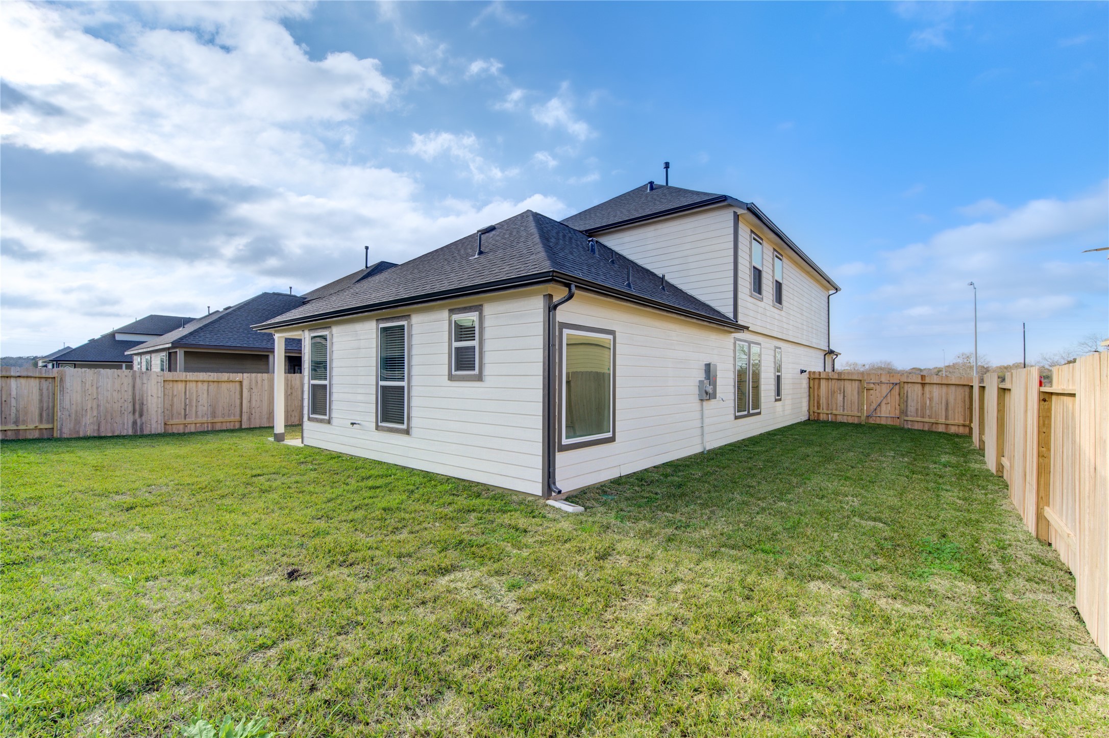 2623 Finley Lane Rosenberg, TX 77471 - Photo 44 of 49 a view of a backyard of the house