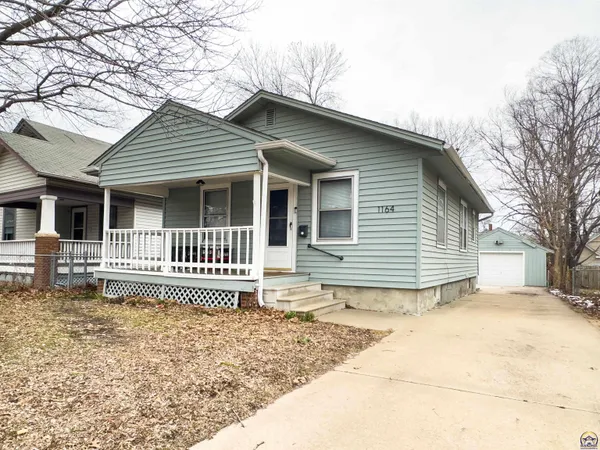 $154,995 | 1164 Southwest MacVicar Avenue, Topeka, KS 66604