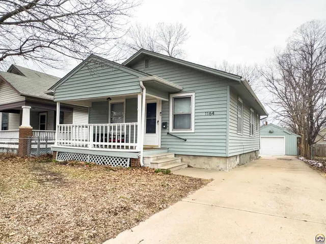 $154,995 | 1164 Southwest MacVicar Avenue, Topeka, KS 66604