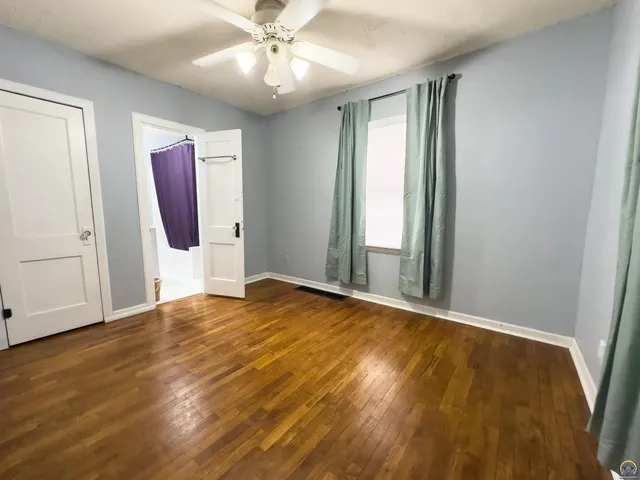 $154,995 | 1164 Southwest MacVicar Avenue, Topeka, KS 66604