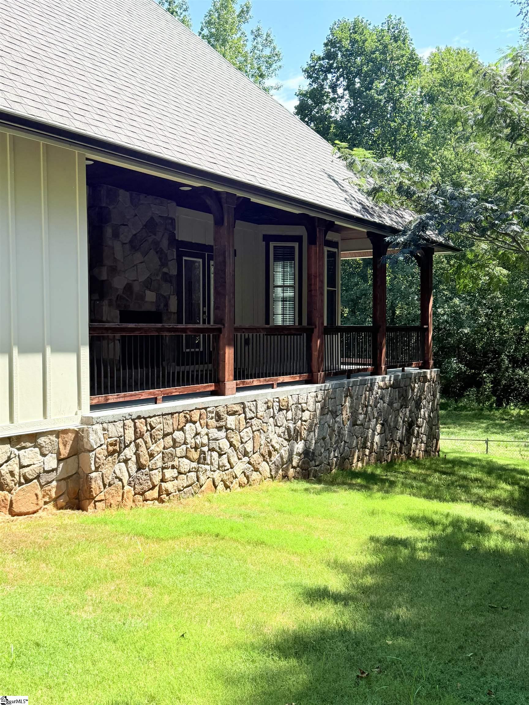 401 Holland Road Simpsonville, SC 29681 - Photo 6 of 50