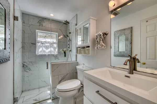 $2,495,000 | 14 Murray Place, Bridgehampton, NY 11932
