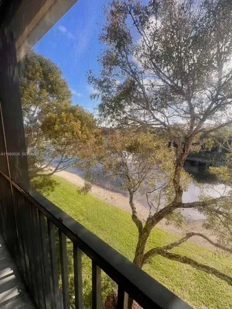 $2,150 | 2726 Anzio Court, Unit 308, Palm Beach Gardens, FL 33410