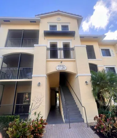 $2,100 | 2726 Anzio Court, Unit 308, Palm Beach Gardens, FL 33410