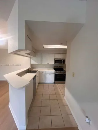 $2,100 | 2726 Anzio Court, Unit 308, Palm Beach Gardens, FL 33410