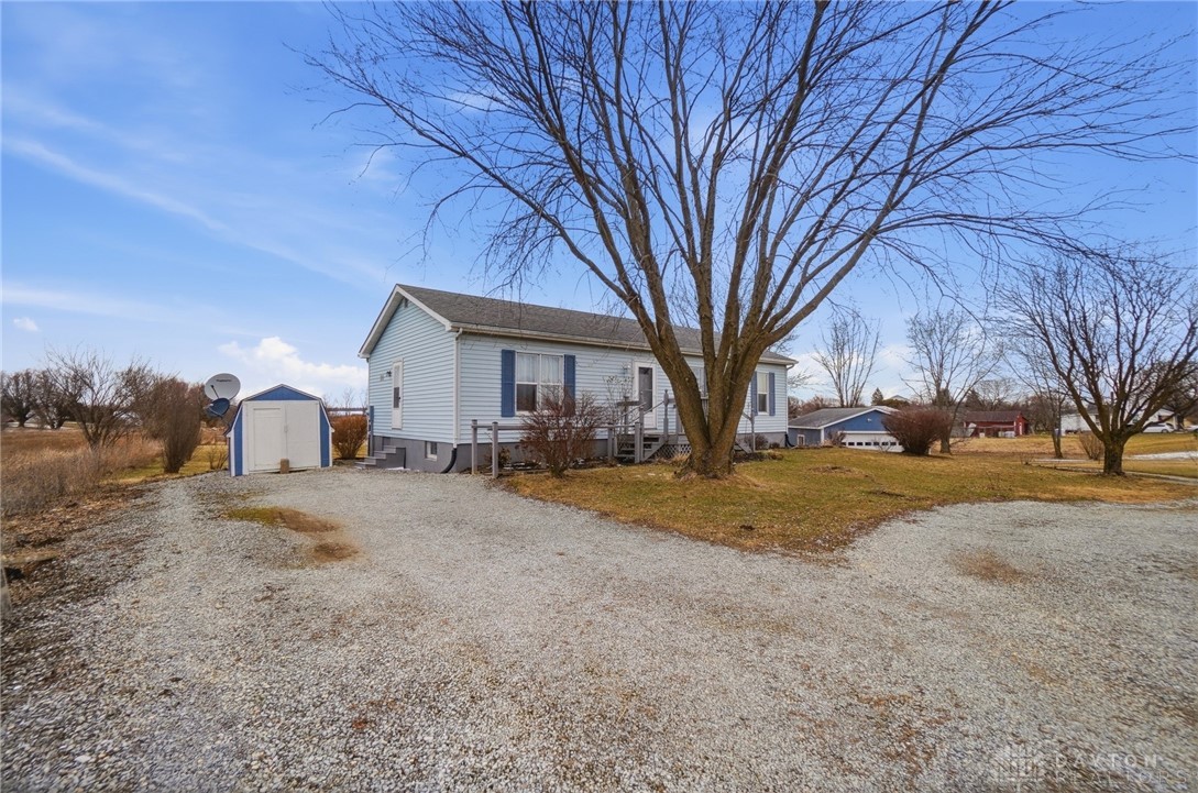 4075 Russia-Versailles Road Houston, OH 45333 - Photo 8 of 48 Gallery Image 8