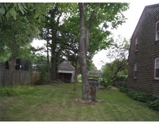 105 Ledge Road Seekonk, MA 02771 - Photo 7 of 7 Exterior Back.