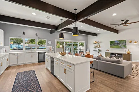 $1,495,000 | 5721 Louise Lane, Austin, TX 78757