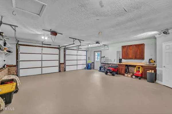 $539,000 | 22397 Tyco Drive, Abingdon, VA 24211