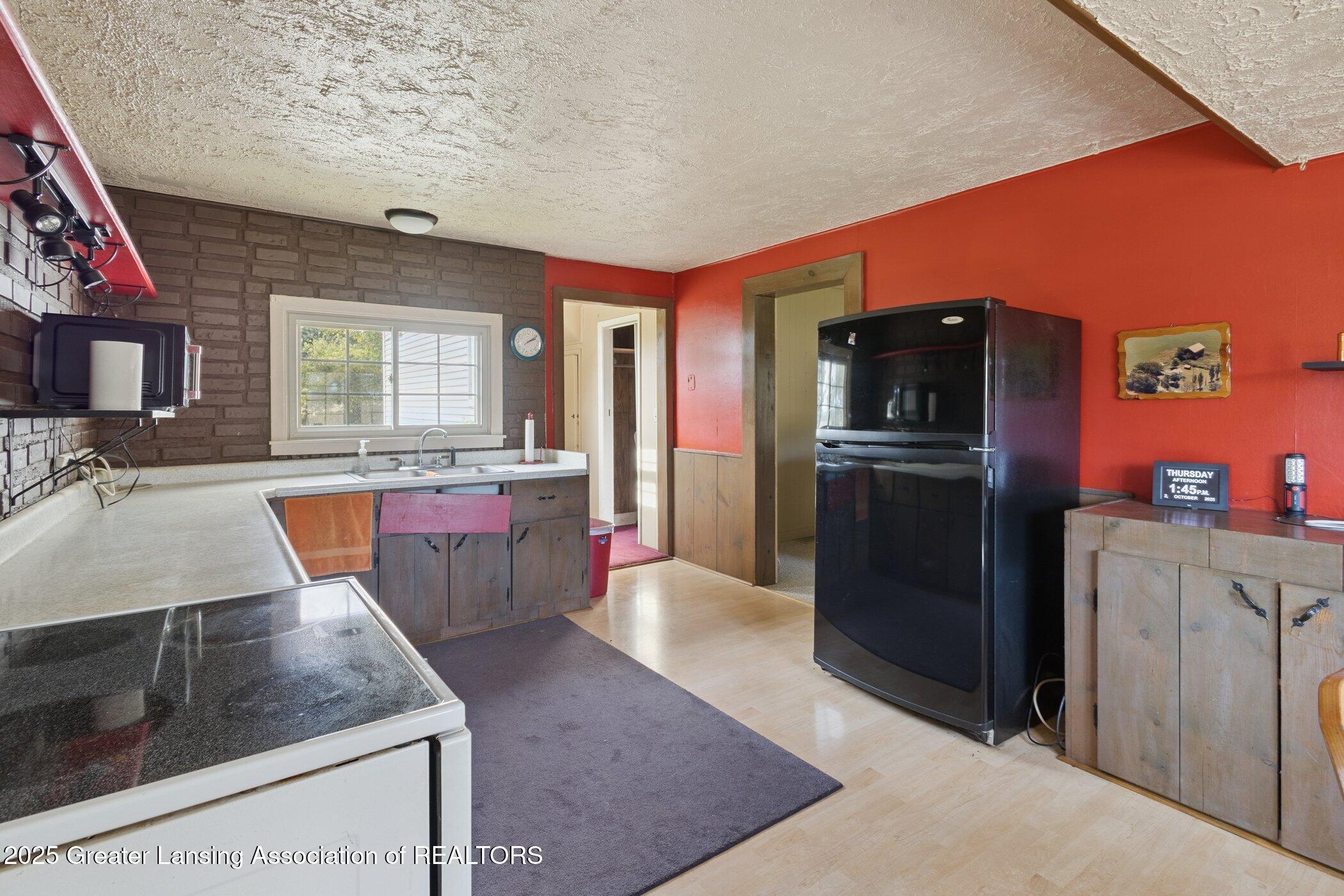 16711 Stark Road Springport, MI 49284 - Photo 15 of 43 16711-Stark-Rd-Springport-MI-49284-Windo