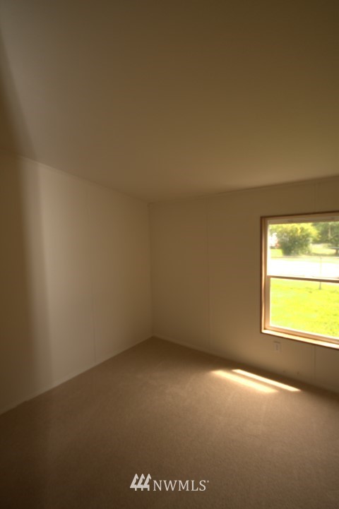 29 Porter Creek Road Elma, WA 98541 - Photo 5 of 5 Gallery Image 5