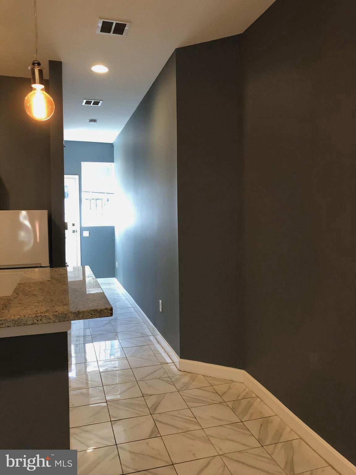 640 Columbia Road Northwest Washington, DC 20001 - Photo 7 of 10