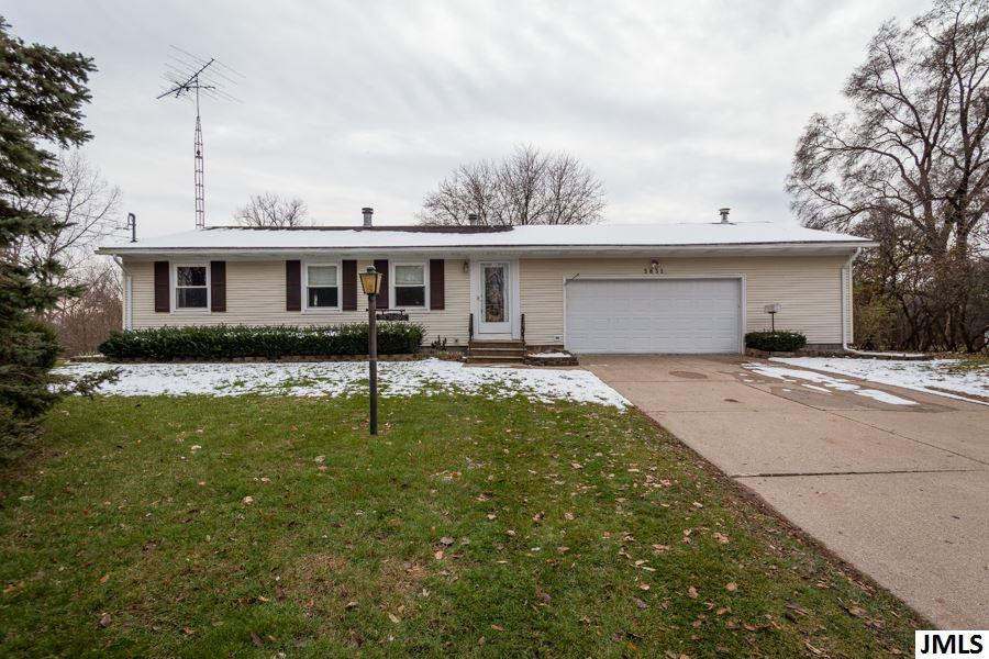 3831 Harshbarger Road Jackson, MI 49203 - Photo 1 of 31 Photo 1