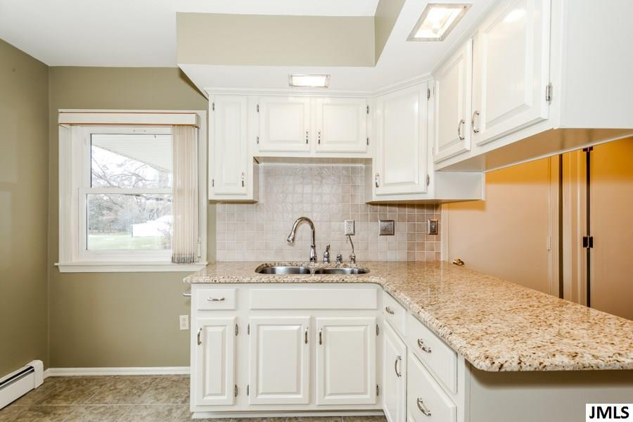 3831 Harshbarger Road Jackson, MI 49203 - Photo 3 of 31 Photo 3