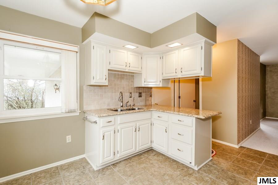 3831 Harshbarger Road Jackson, MI 49203 - Photo 5 of 31 Photo 5