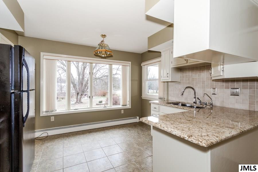 3831 Harshbarger Road Jackson, MI 49203 - Photo 6 of 31 Photo 6