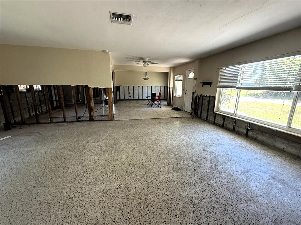 102 158th Avenue Redington Beach, FL 33708 - Photo 4 of 29