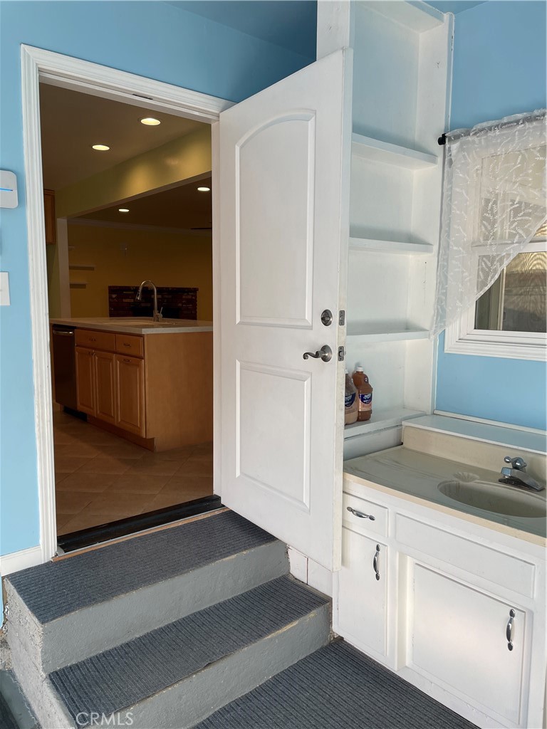 3871 San Marcos Avenue Riverside, CA 92504 - Photo 8 of 20