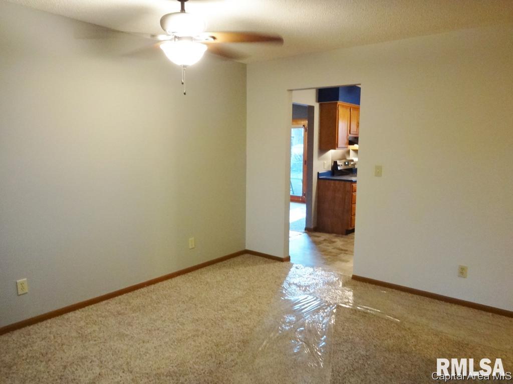 45 Celeste Court Springfield, IL 62703 - Photo 5 of 26