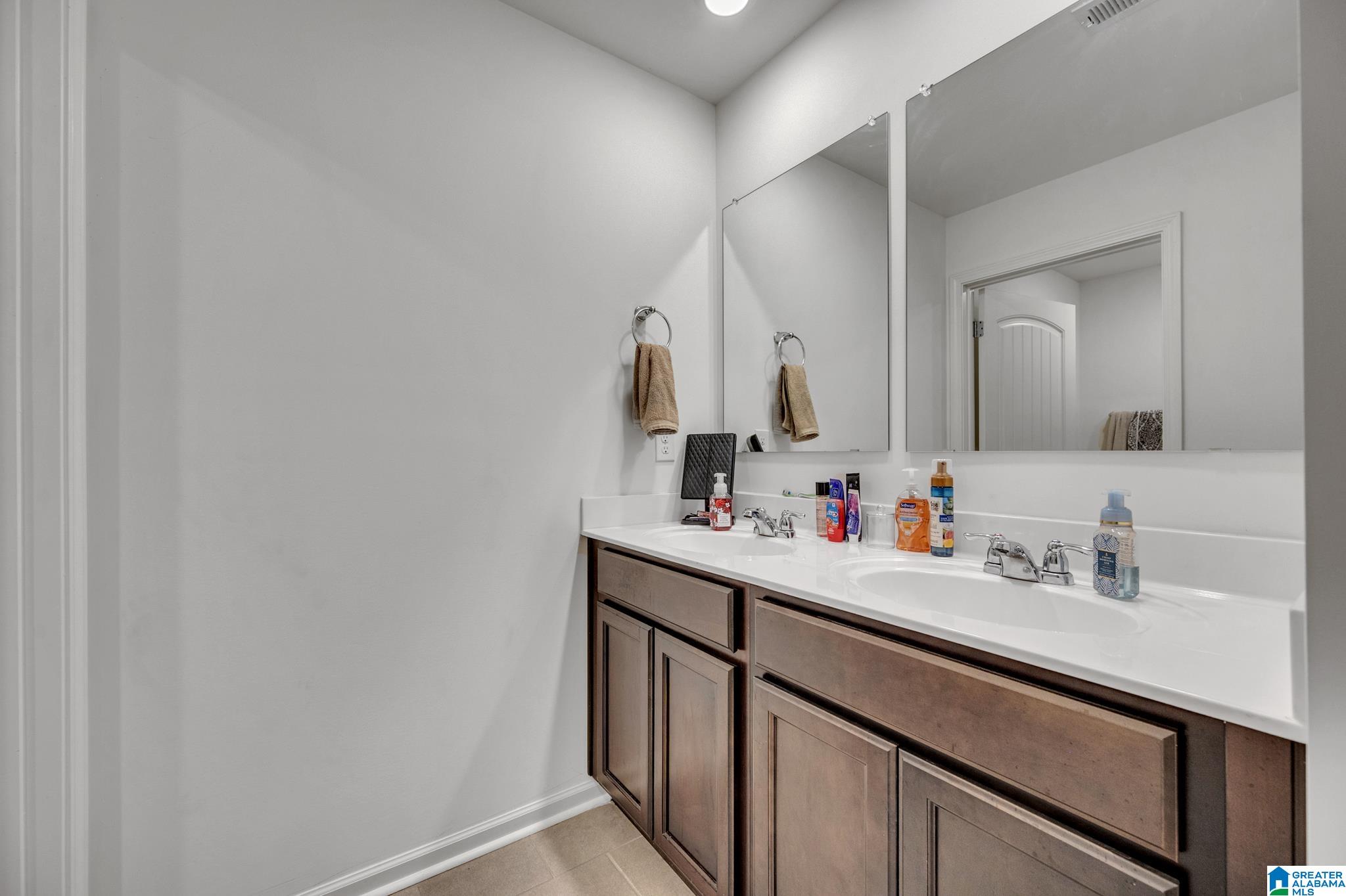 1048 Flyway View Lane Alabaster, AL 35007 - Photo 23 of 32