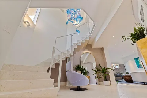 $1,075,000 | 722 Pinellas Bayway South, Unit 104, Tierra Verde, FL 33715