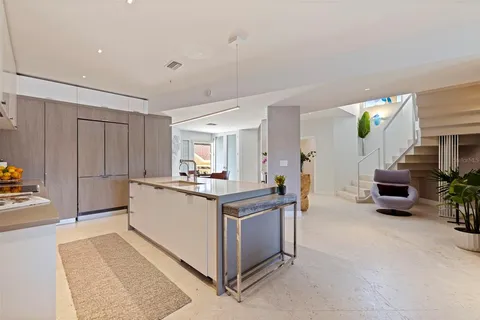 $1,075,000 | 722 Pinellas Bayway South, Unit 104, Tierra Verde, FL 33715