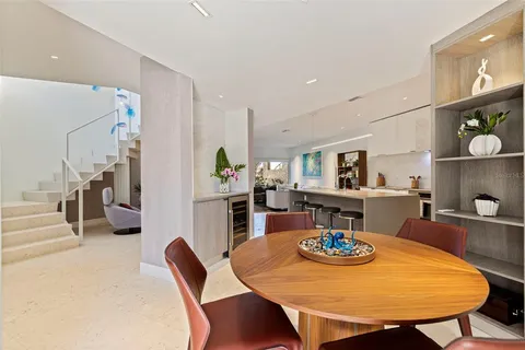 $1,075,000 | 722 Pinellas Bayway South, Unit 104, Tierra Verde, FL 33715