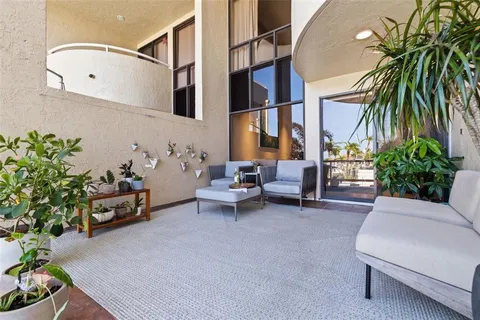 $1,075,000 | 722 Pinellas Bayway South, Unit 104, Tierra Verde, FL 33715