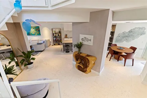 $1,075,000 | 722 Pinellas Bayway South, Unit 104, Tierra Verde, FL 33715