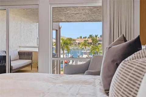 $1,075,000 | 722 Pinellas Bayway South, Unit 104, Tierra Verde, FL 33715