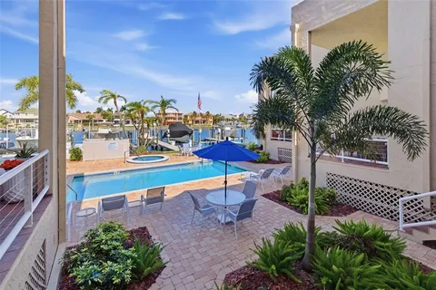 $1,075,000 | 722 Pinellas Bayway South, Unit 104, Tierra Verde, FL 33715