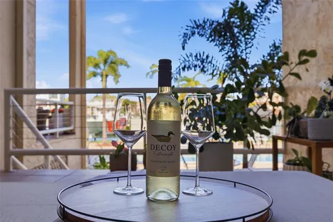 $1,075,000 | 722 Pinellas Bayway South, Unit 104, Tierra Verde, FL 33715