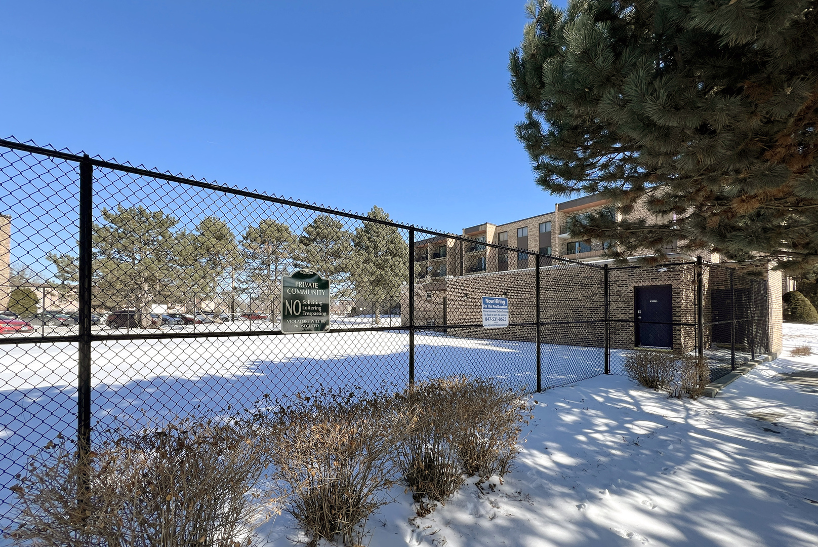 625 West Huntington Commons Road, Unit 205 Mount Prospect, IL 60056 - Photo 27 of 28 Gallery Image 27