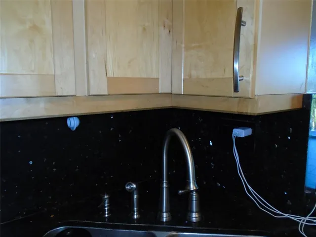 $250,000 | 1800 North Andrews Avenue, Unit 4B, Fort Lauderdale, FL 33311