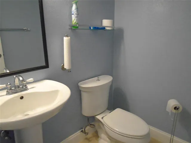 $250,000 | 1800 North Andrews Avenue, Unit 4B, Fort Lauderdale, FL 33311