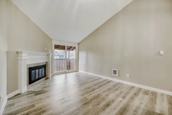 $220,000 | 3402 I Street Northeast, Unit H202, Auburn, WA 98002