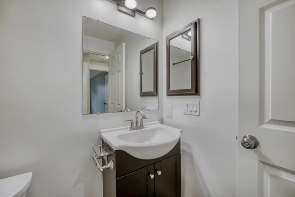 $220,000 | 3402 I Street Northeast, Unit H202, Auburn, WA 98002