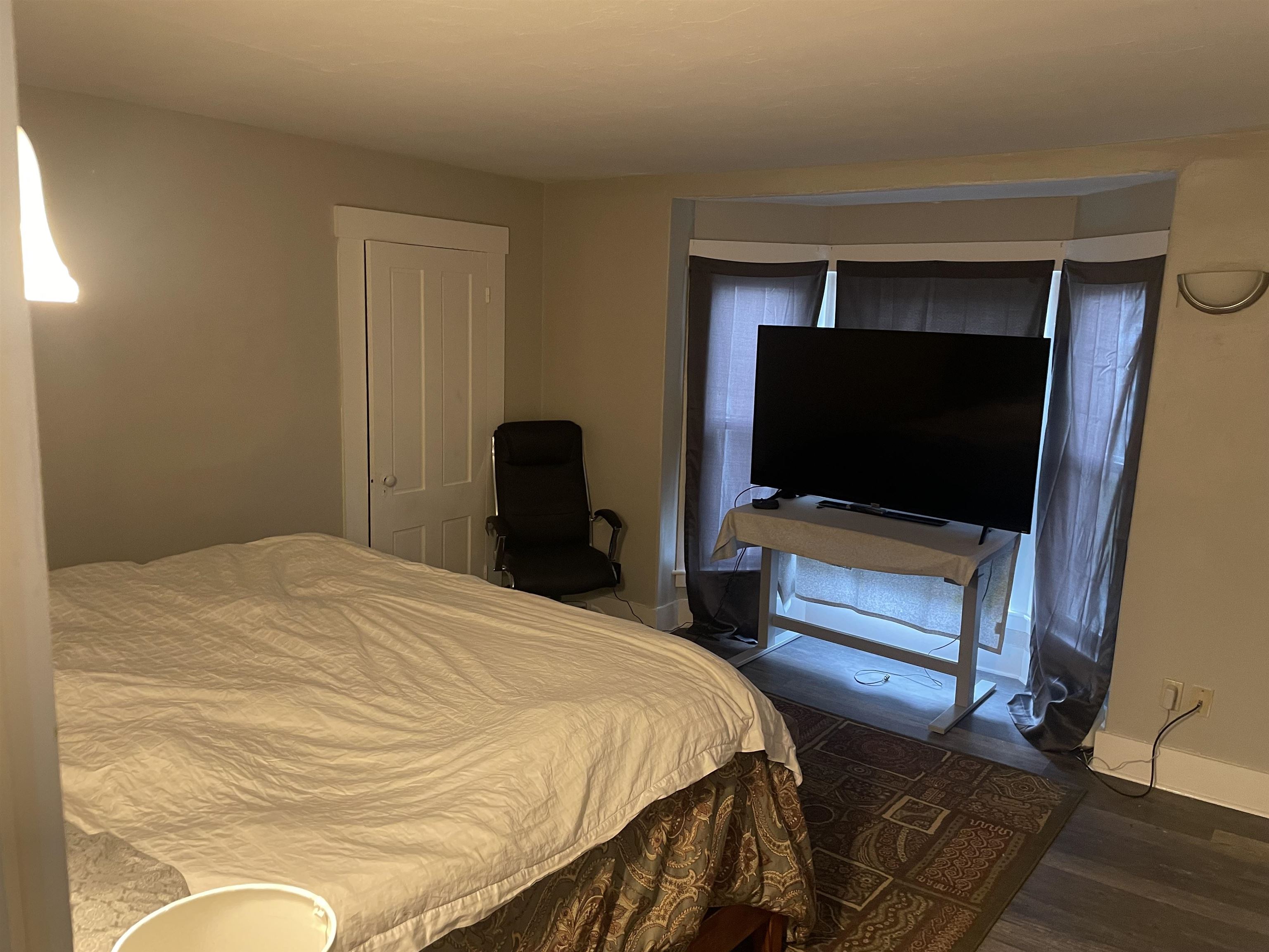 26 6th Street Dover, NH 03820 - Photo 8 of 15