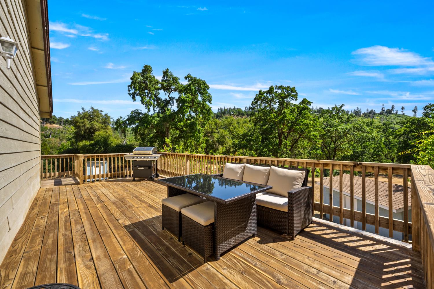 2162 Painted Pony Road Somerset, CA 95684 - Photo 30 of 65 a view of deck with furniture
