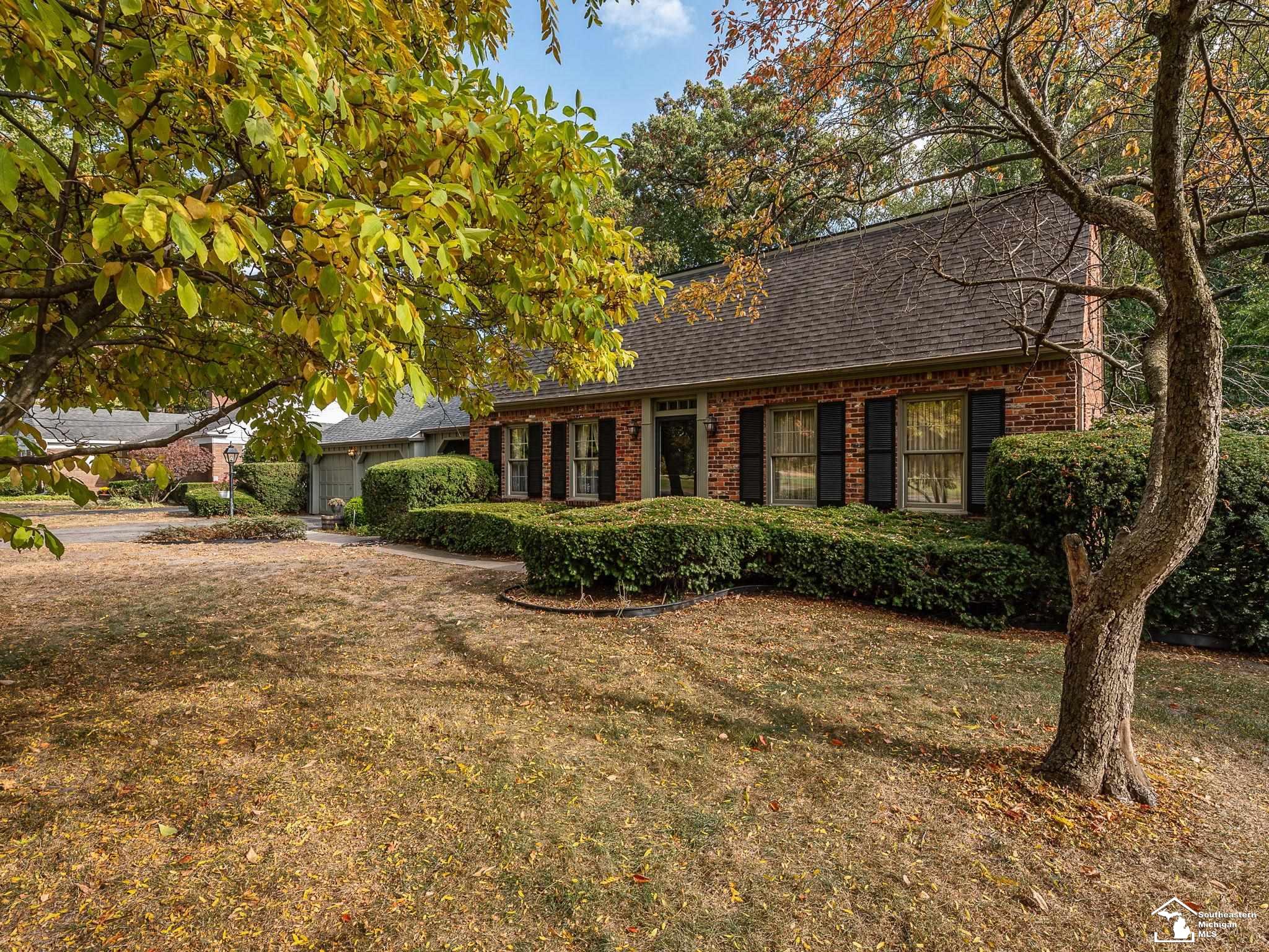 314 Cole Road Monroe, MI 48162 - Photo 3 of 55 50093242-2.JPG