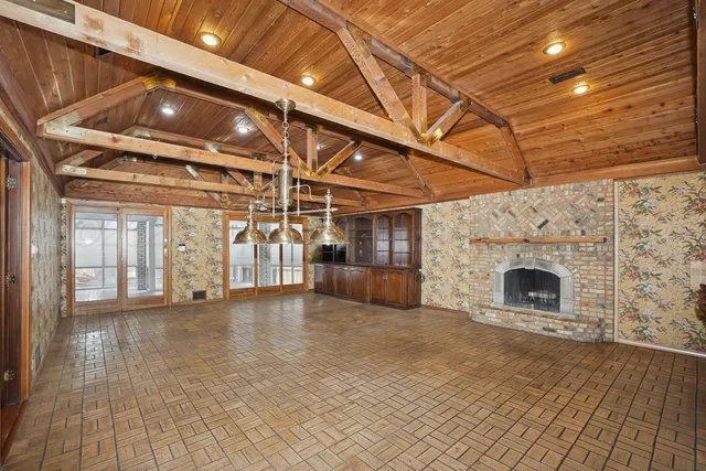 $1,295,000 | 7216 Versailles Drive, Amarillo, TX 79121