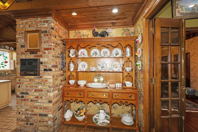 $1,295,000 | 7216 Versailles Drive, Amarillo, TX 79121