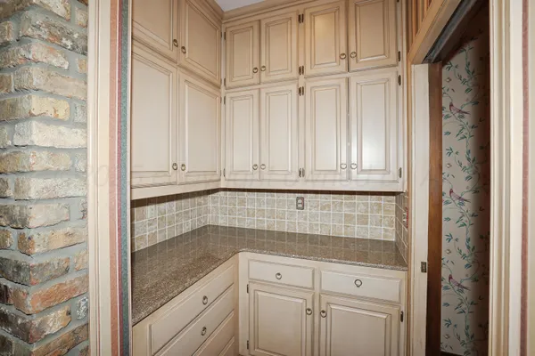 $1,295,000 | 7216 Versailles Drive, Amarillo, TX 79121